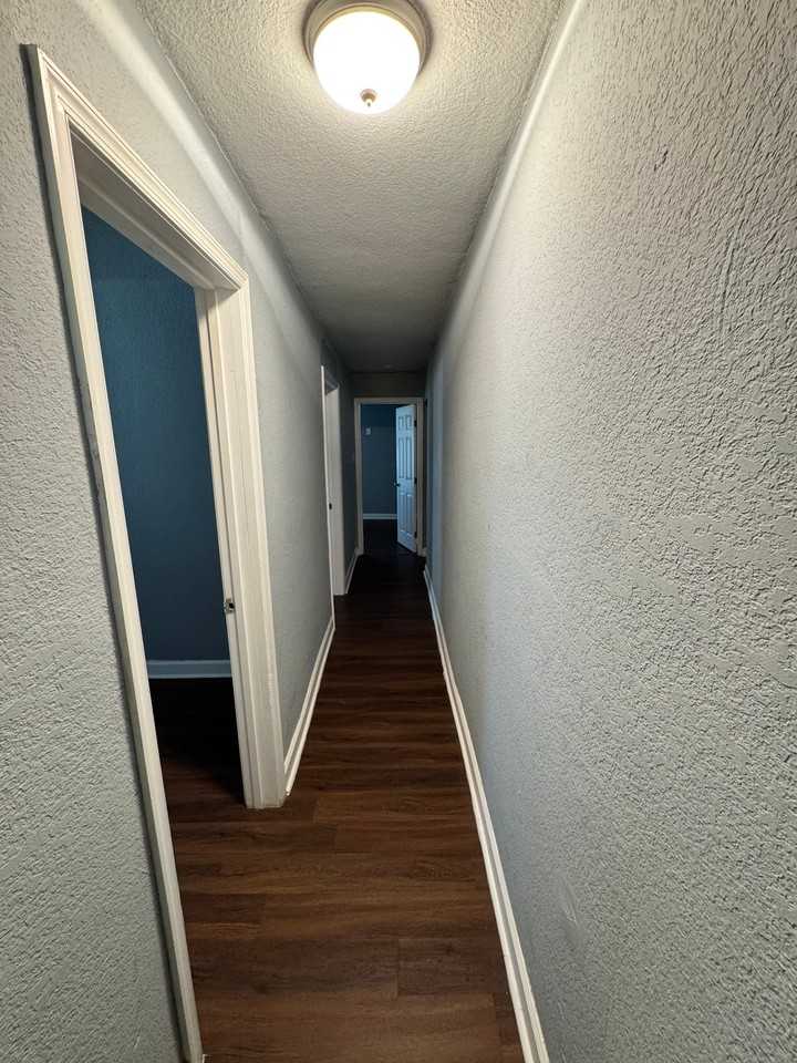770 Fremont St #B - Photo 4 of 12