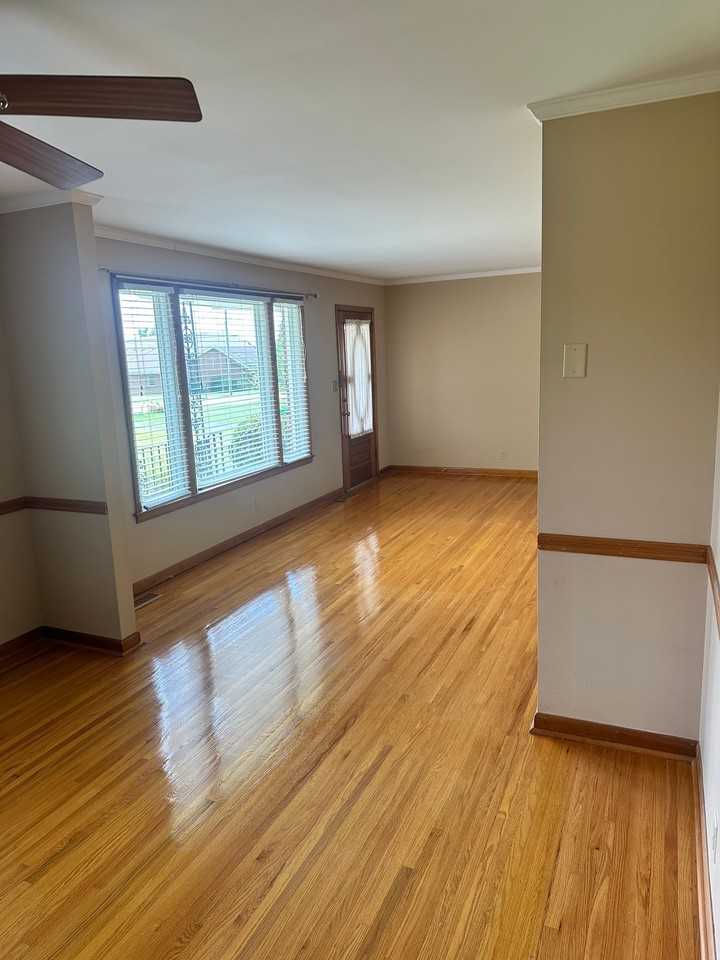 2916 Windemere Cir - Photo 7 of 38