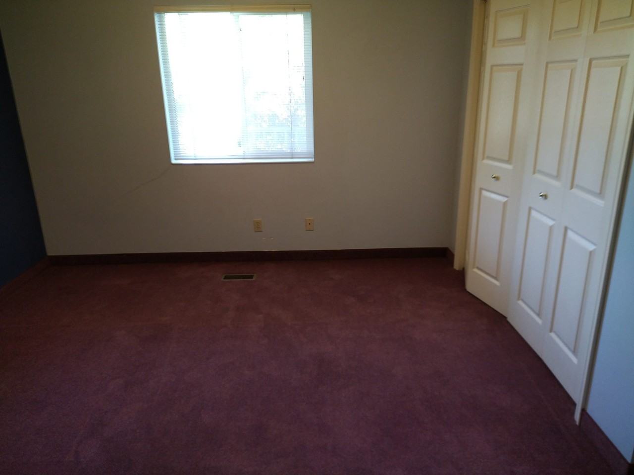 164 Pioneer Ave #P212 - Photo 7 of 9