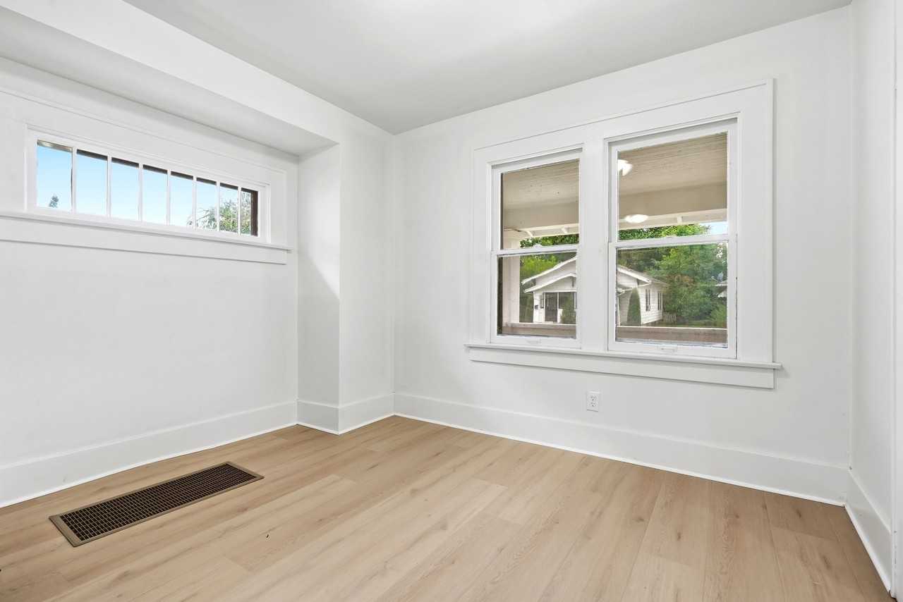 4205 Buell Dr - Photo 5 of 11