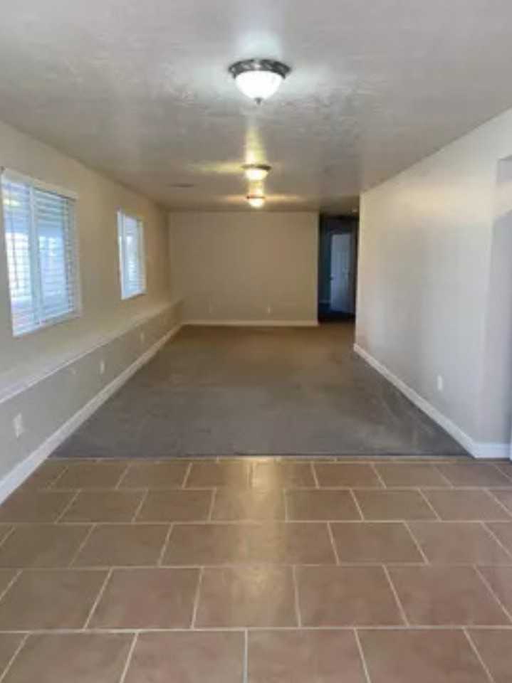 12481 S Allison Park Ct - Photo 5 of 15