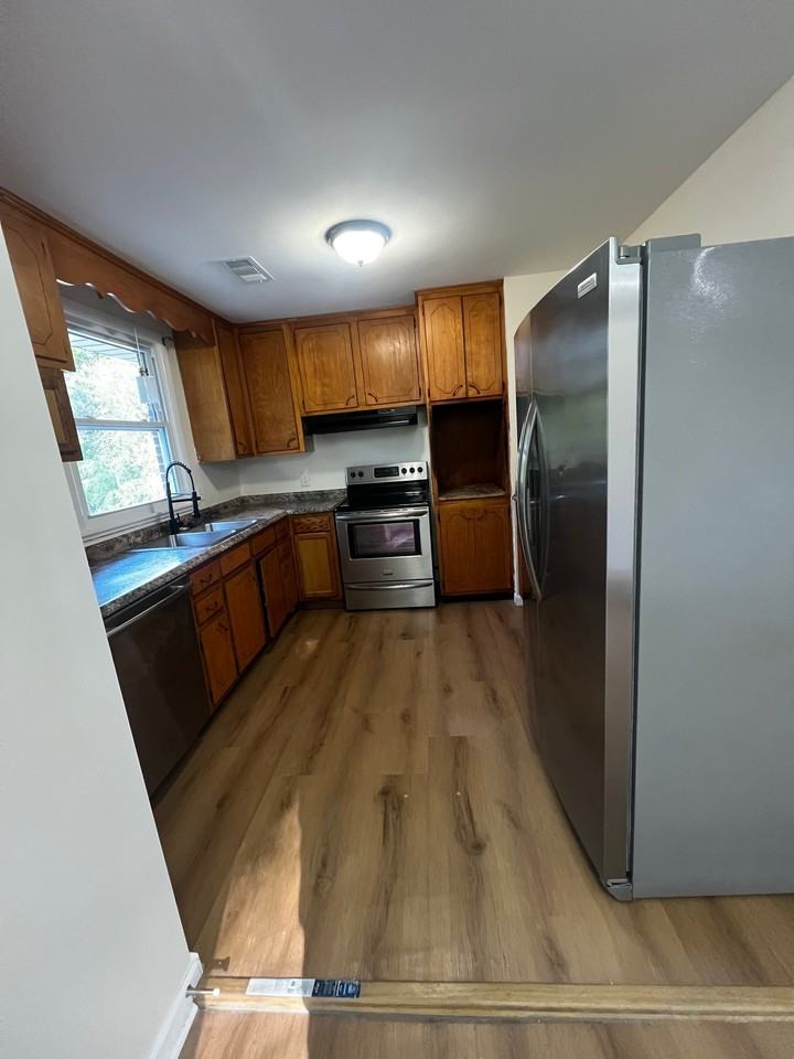 141 Bailey Collins Dr - Photo 6 of 14