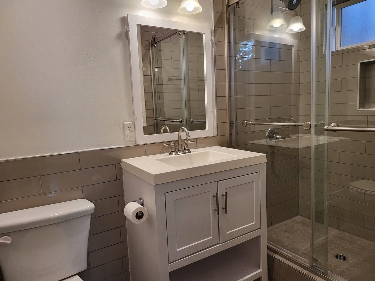 833 1/3 N Formosa Ave - Photo 4 of 11