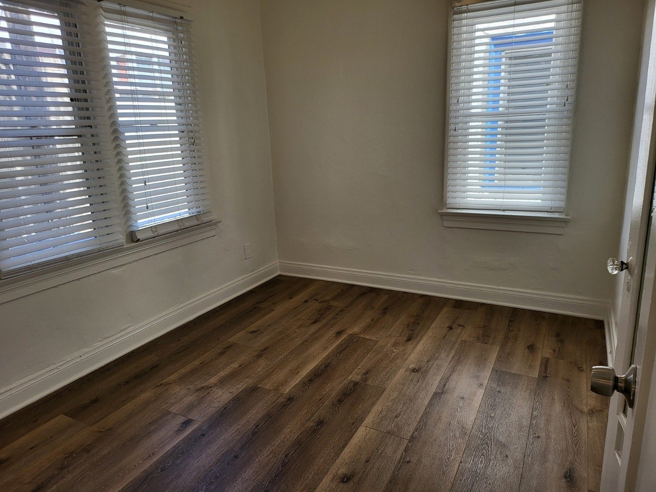 833 1/3 N Formosa Ave - Photo 5 of 11