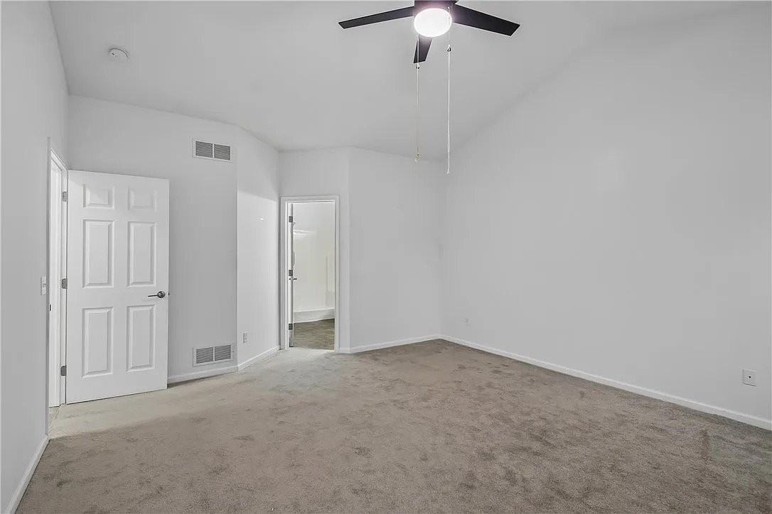 60 Longnecker St - Photo 7 of 7