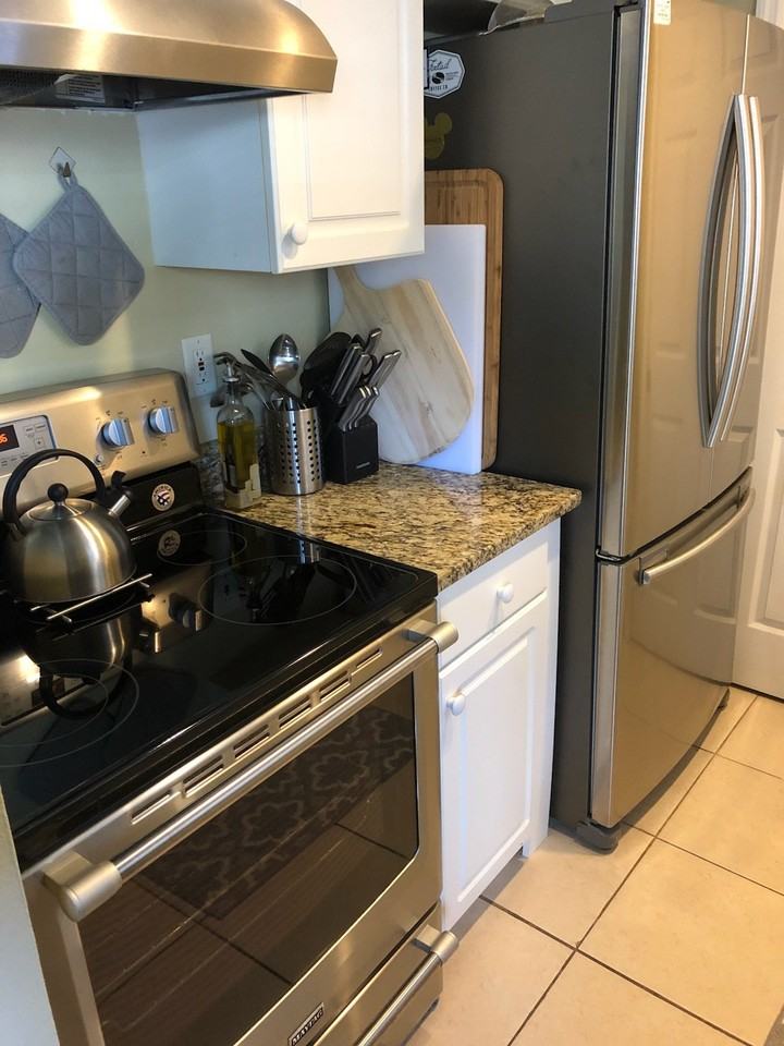 111 Hill Ave - Photo 5 of 13
