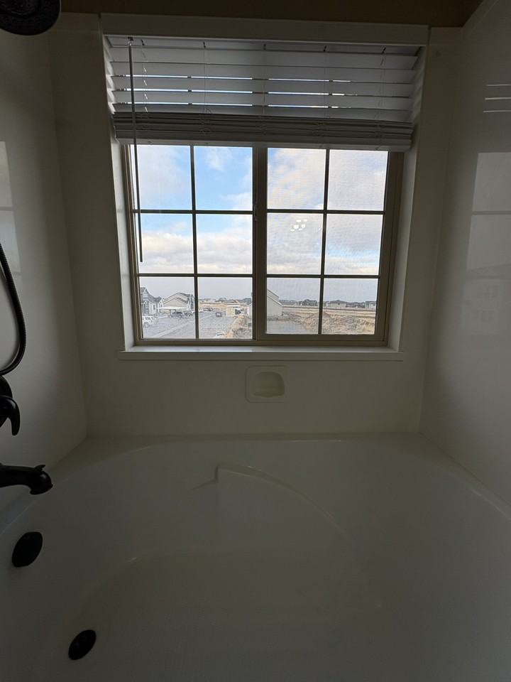 1165 Nw #145 - Photo 3 of 14