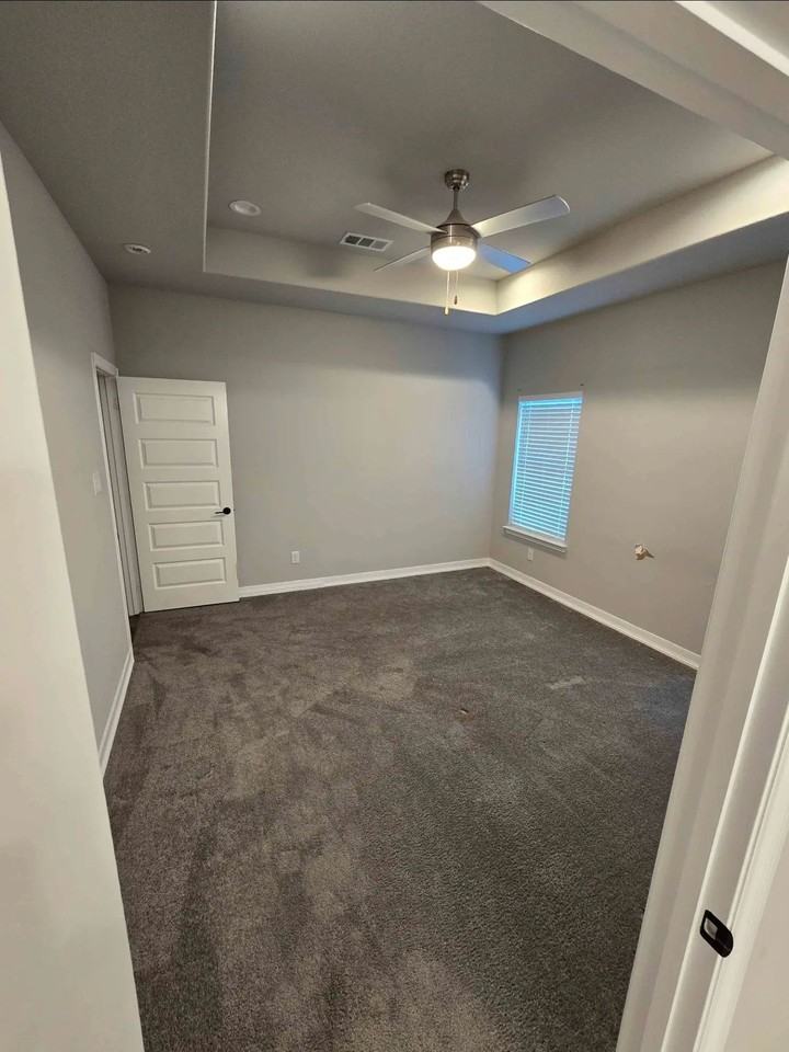 1602 Marfa Ave - Photo 2 of 12