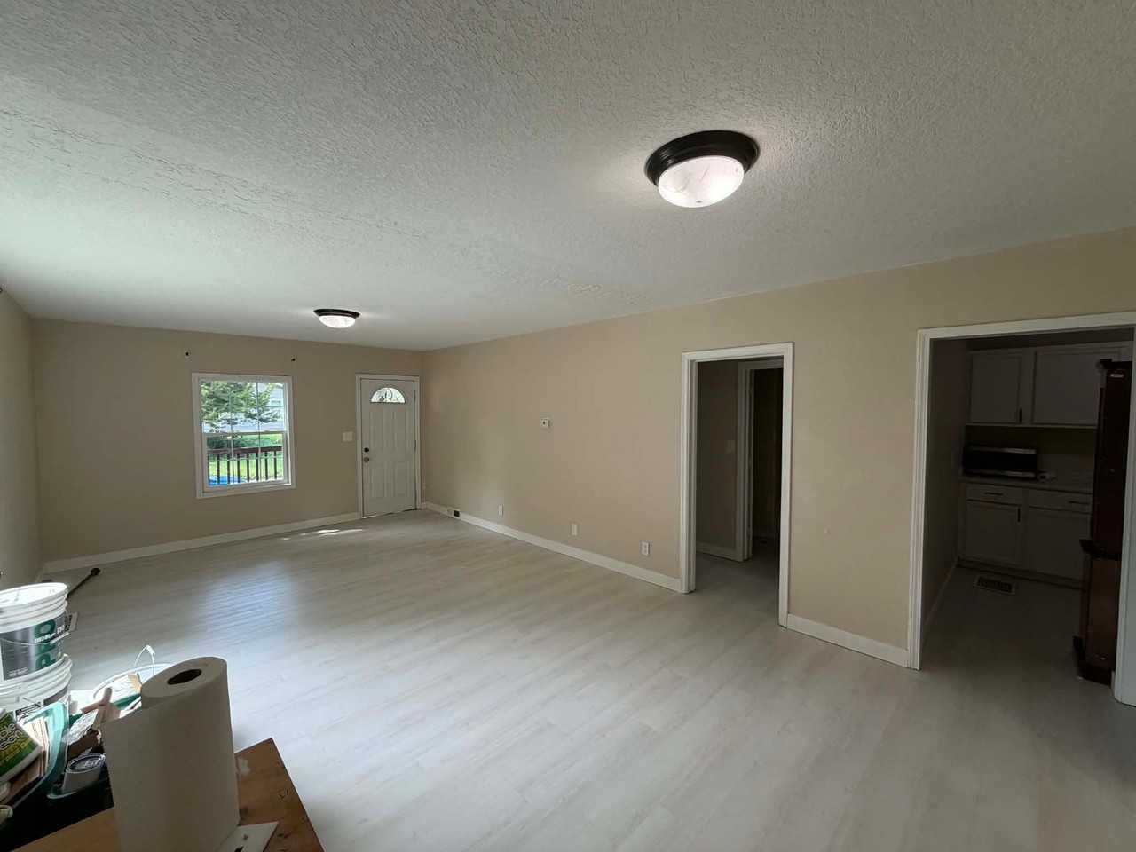 1927 23rd St - Photo 4 of 15