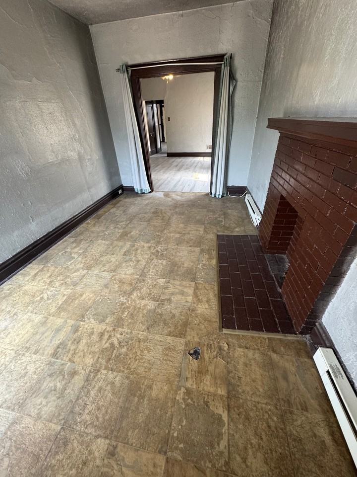 4202 College Ave #1