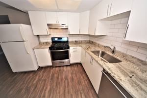featured image of 9422 S 78th Ct #2