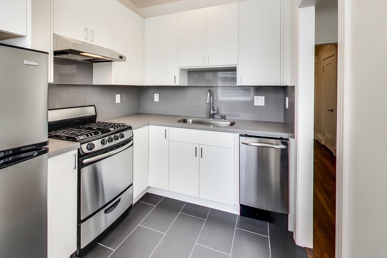 920 Leavenworth - Photo 7 of 31