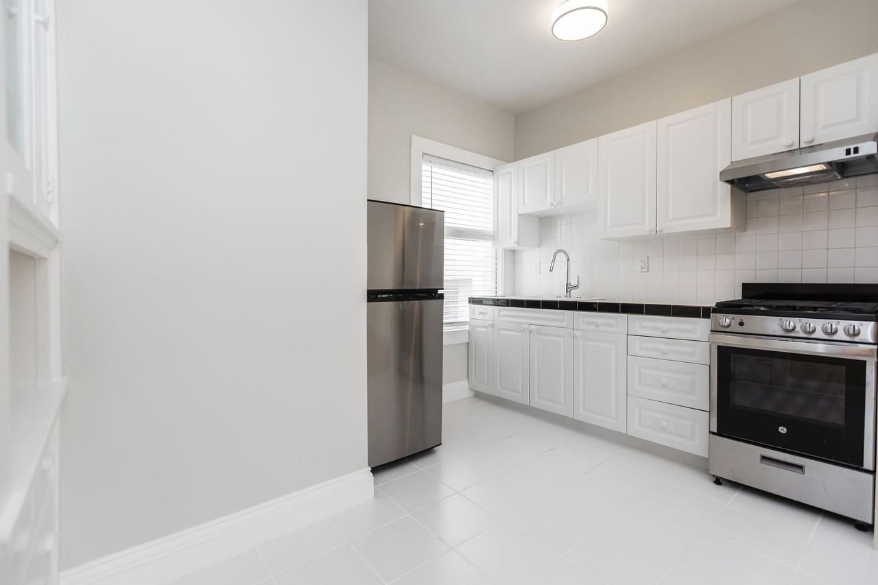1025 Sutter - Photo 7 of 16