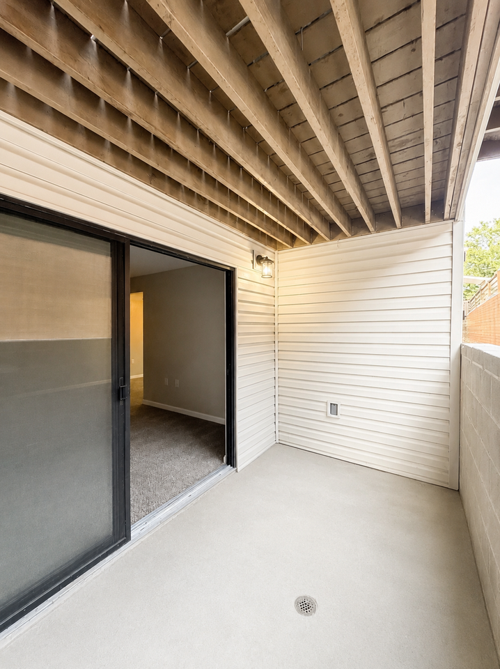 The Oaks Apartments - Photo 4 of 40