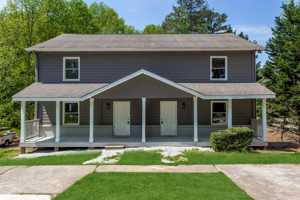 featured image of 806 Palm St