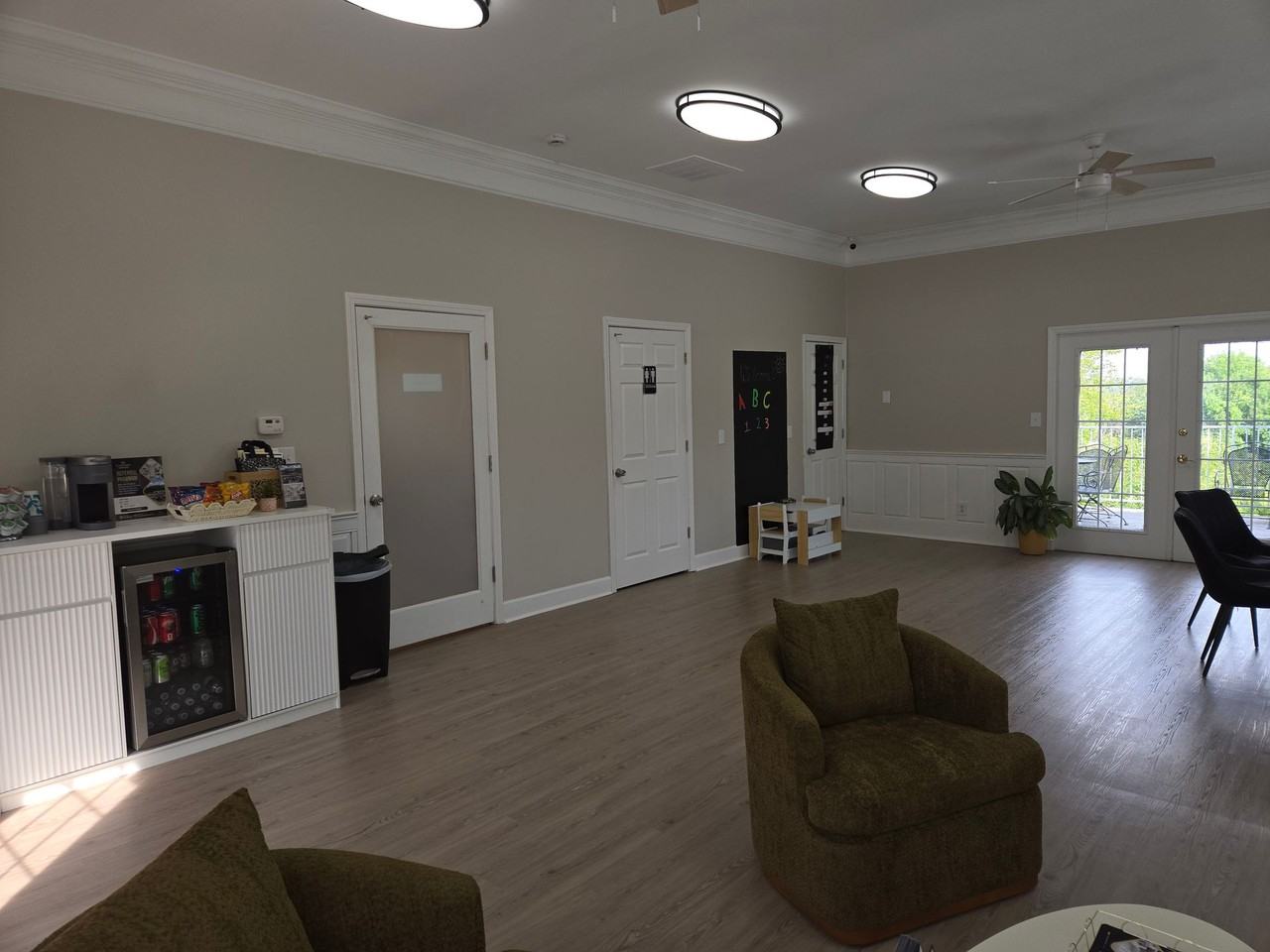 St. Anthony Gardens Apartments - Photo 5 of 45