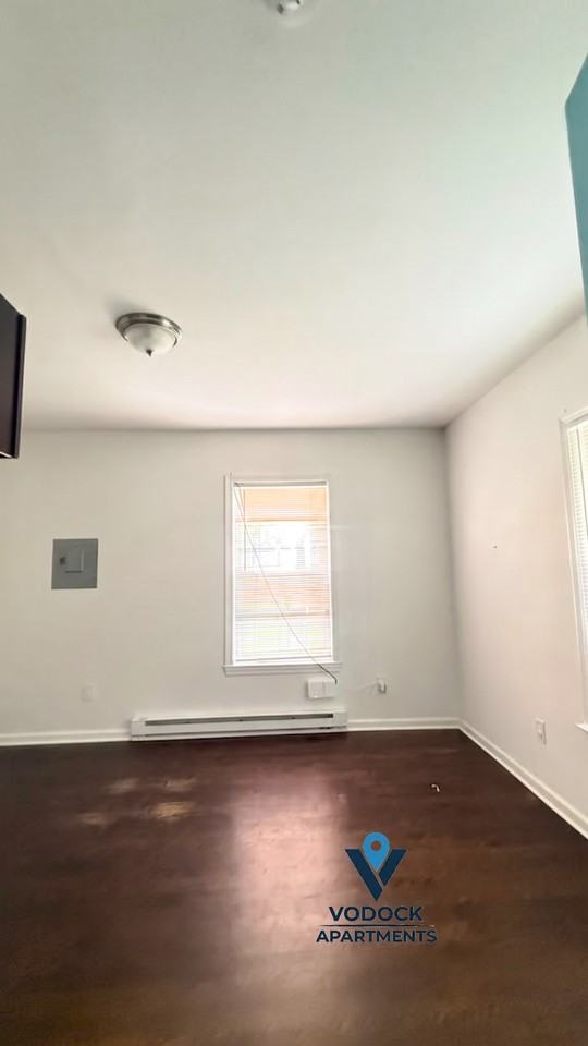 93 Blue Hills Ave #1 - Photo 3 of 11