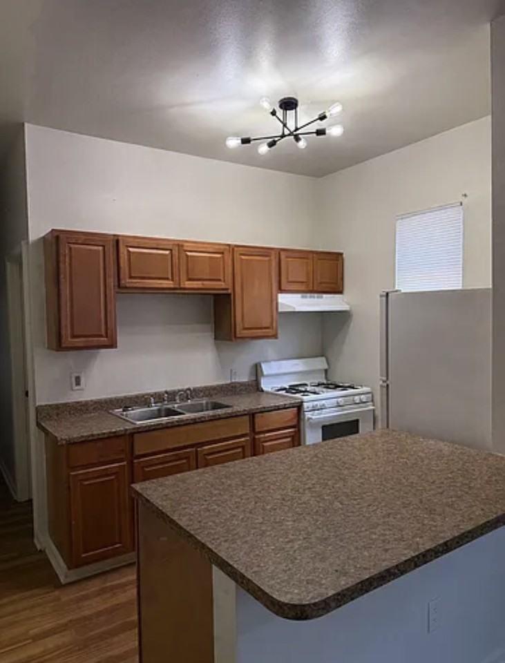 2325 Touro St #2325 - Photo 3 of 8