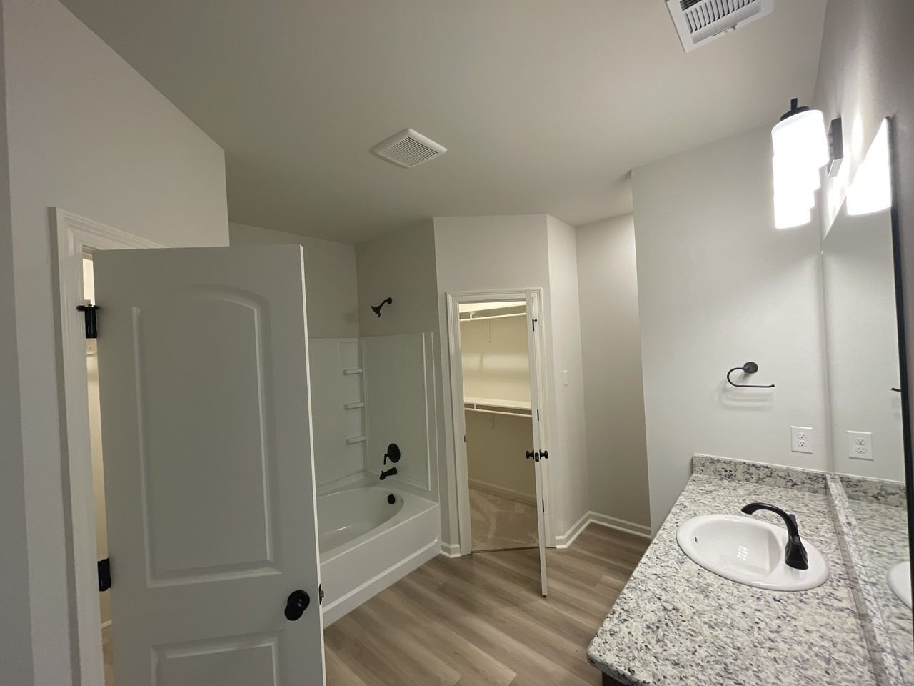 2298 Taylor Dr #NA - Photo 4 of 7