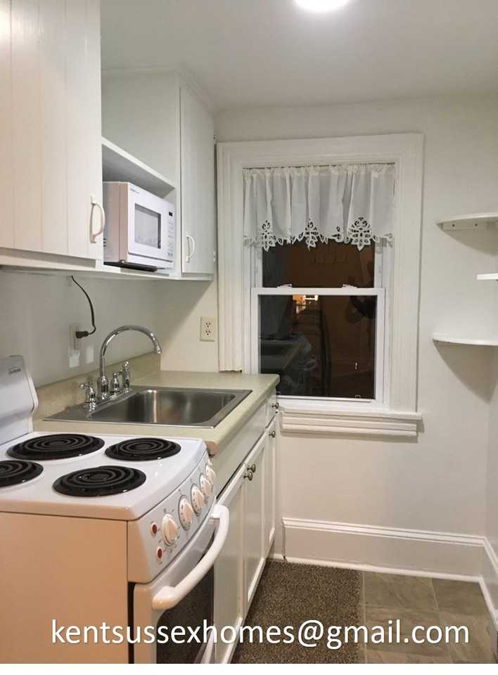 502 Nw Front St #B - Photo 6 of 19
