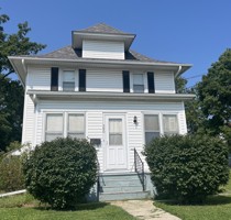 featured image of 590 S Henderson St #NA
