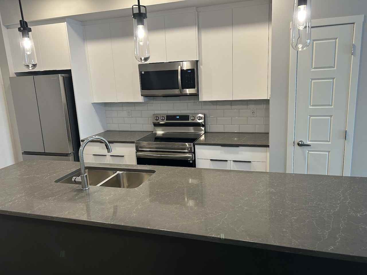 20914 - 4412 - 20295 Seton Way Southeast - Photo 2 of 8
