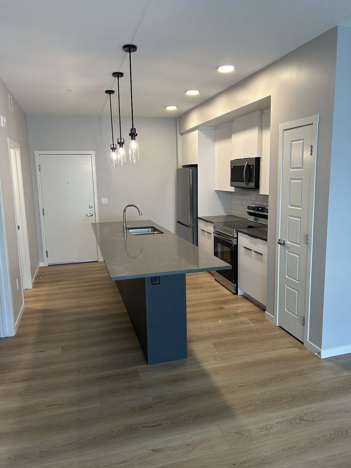 20914 - 4412 - 20295 Seton Way Southeast - Photo 3 of 8