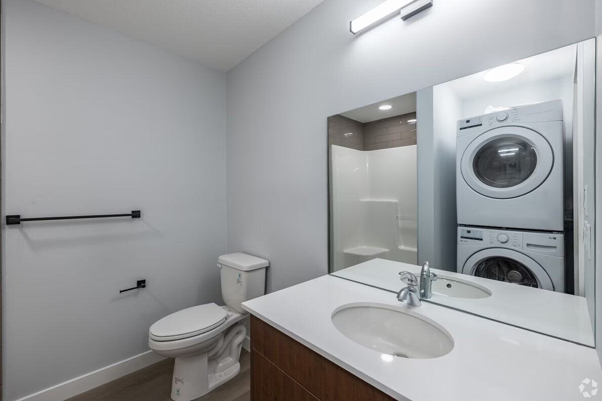 348 Greystone Boulevard - Photo 4 of 22