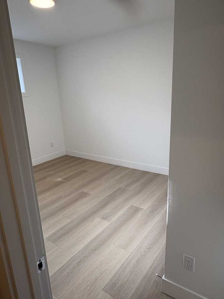 2508 210 St Nw - Photo 5 of 14