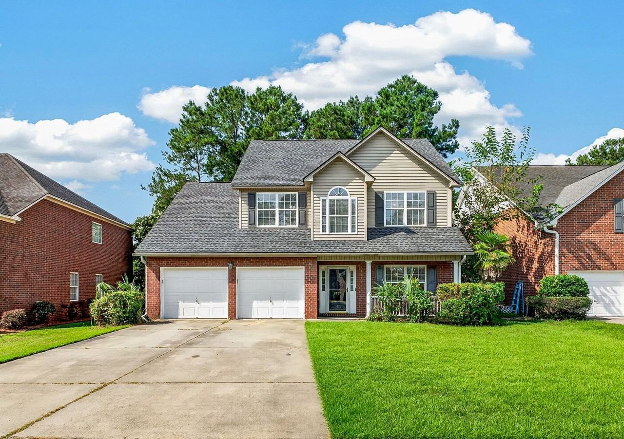 8727 Evangeline Dr - Photo 2 of 43