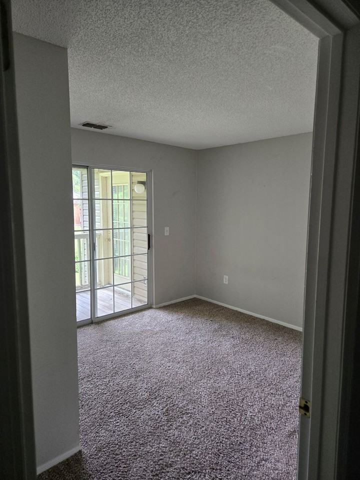 12300 Apache Ave #111 - Photo 5 of 9