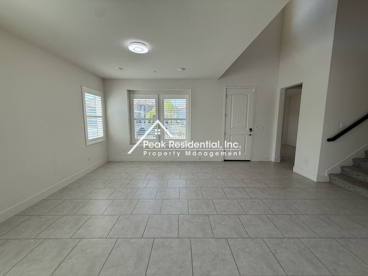 3535 Heron Ct - Photo 4 of 50