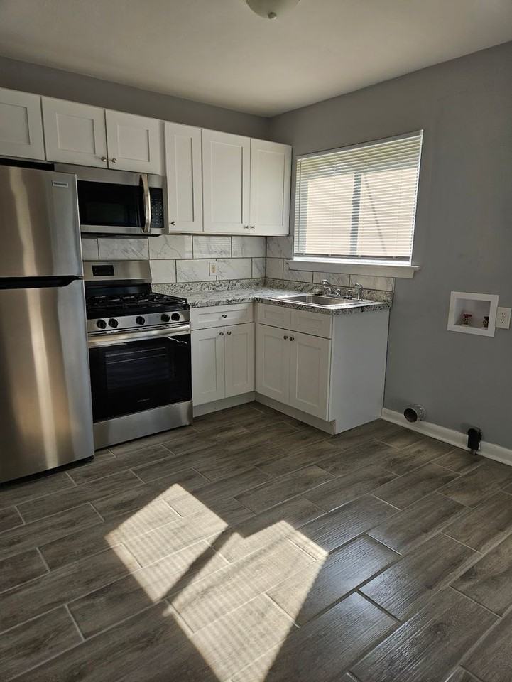 8 Pollux Cir E #3 - Photo 6 of 16
