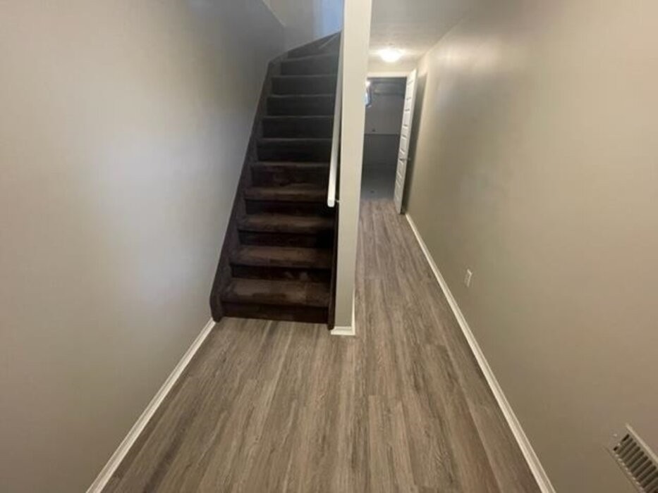 11 Forest Place - Photo 2 of 22