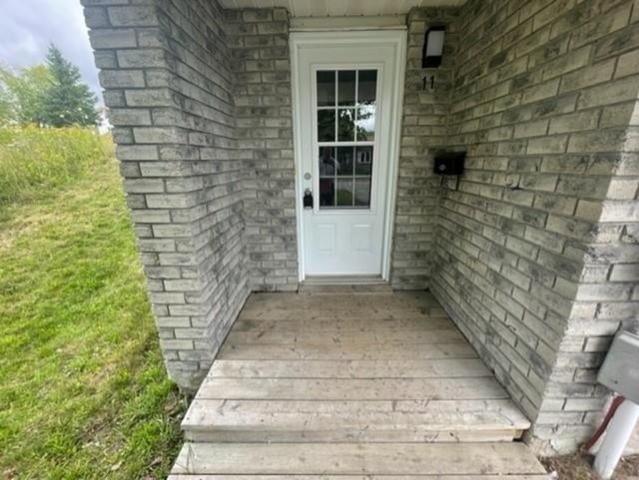 11 Forest Place - Photo 4 of 22
