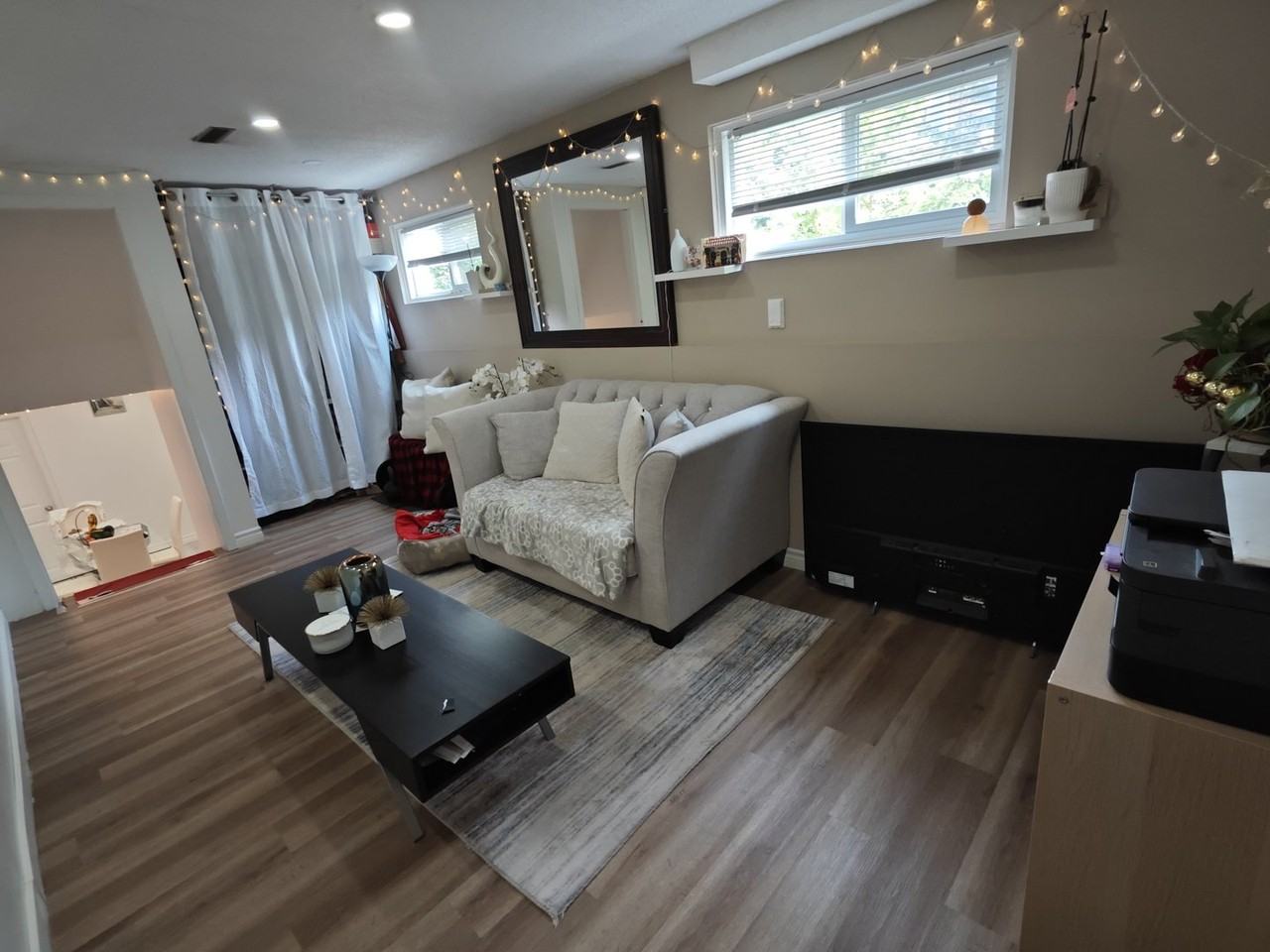 1619 Warren Dr - Photo 3 of 17