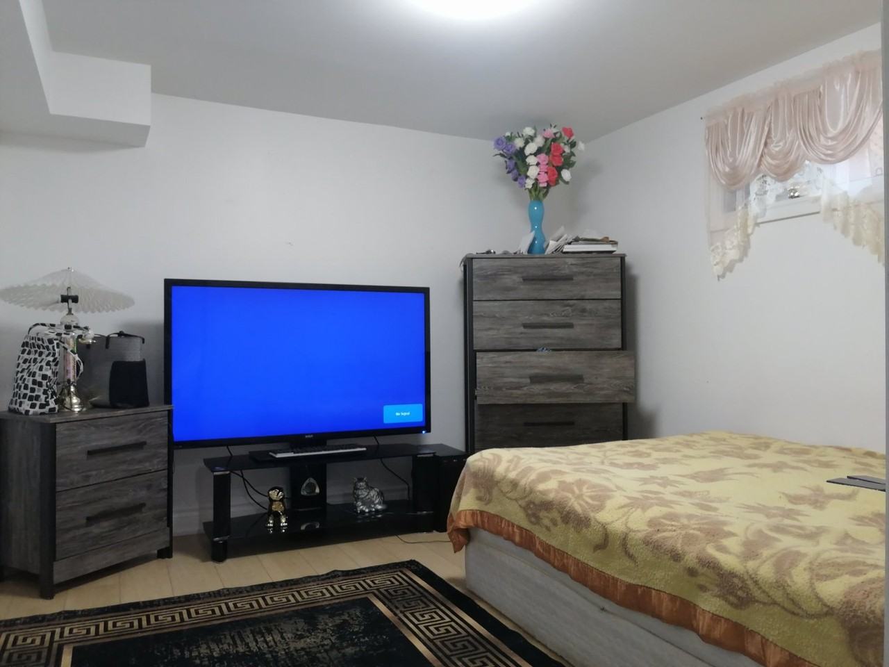 158 Old Sheppard Ave - Photo 2 of 8