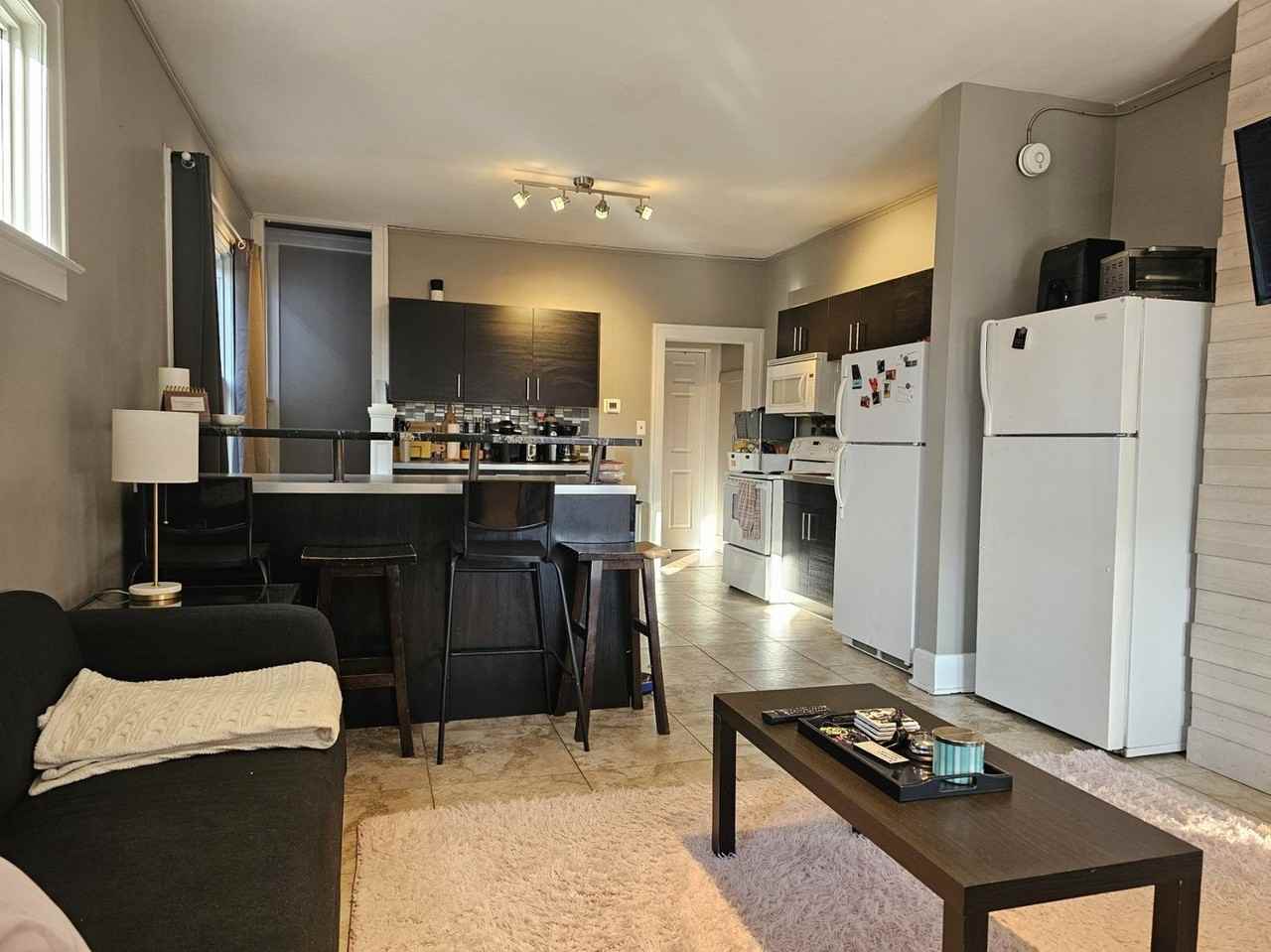 429 Partington Ave - Photo 2 of 13