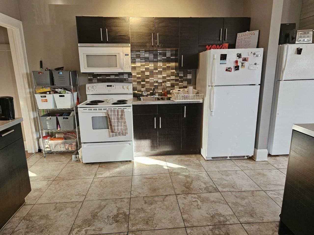 429 Partington Ave - Photo 4 of 13