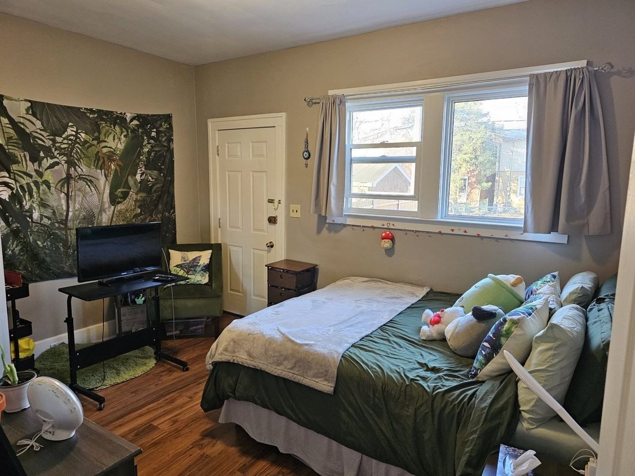 429 Partington Ave - Photo 5 of 13