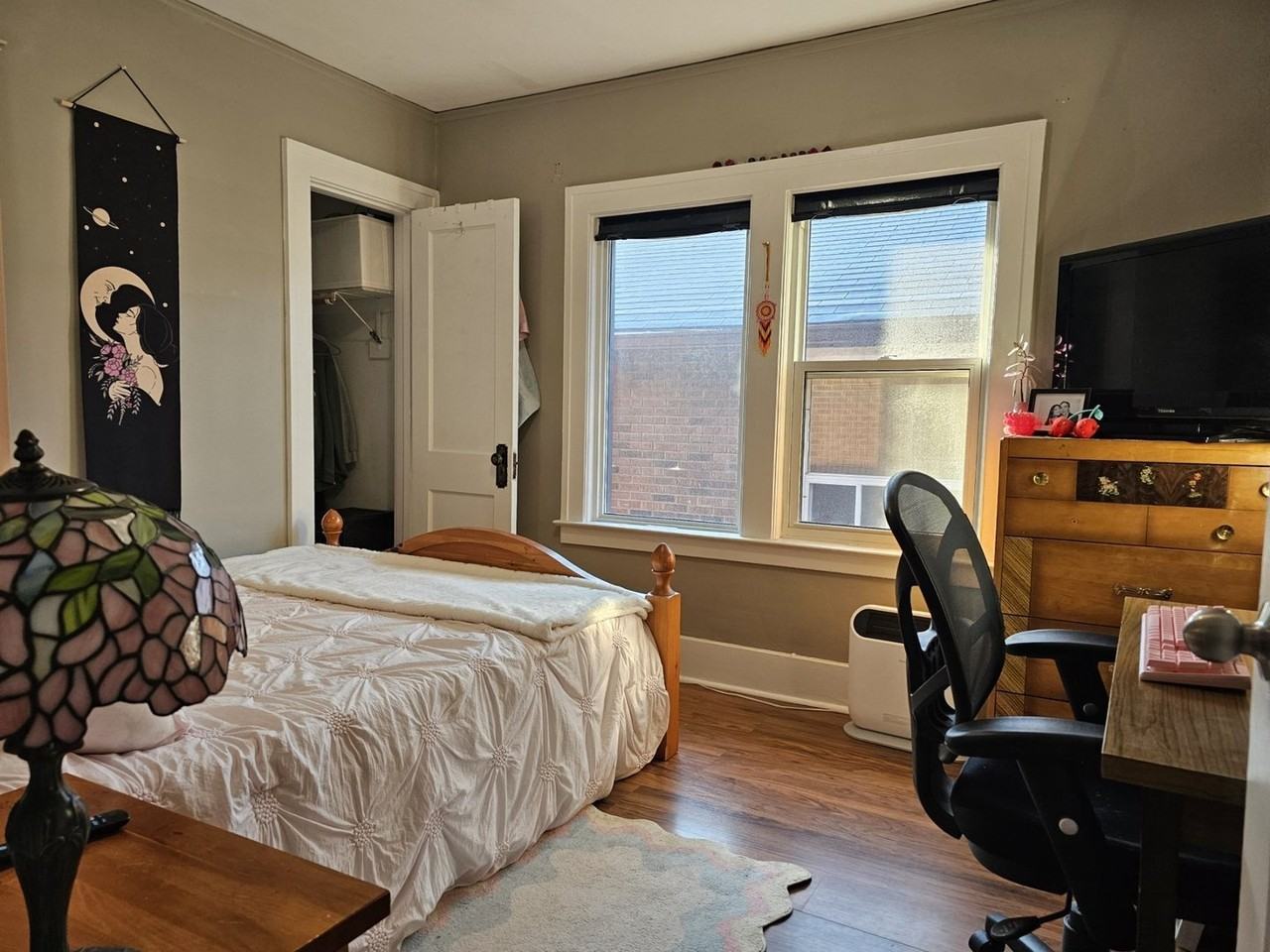 429 Partington Ave - Photo 6 of 13