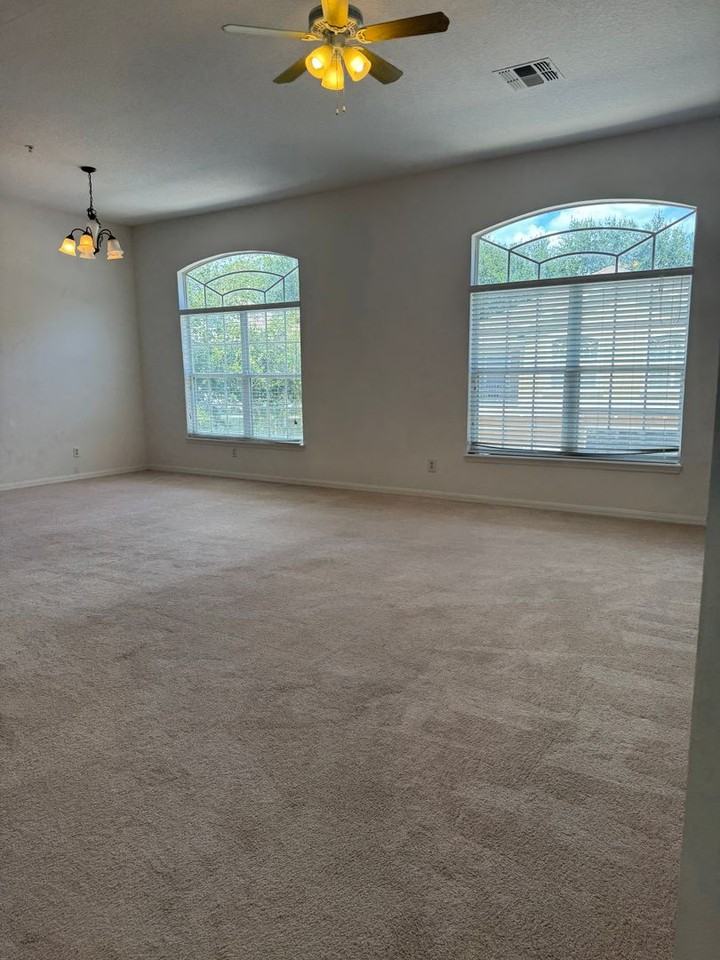 842 Ashworth Overlook Dr #C - Photo 4 of 10