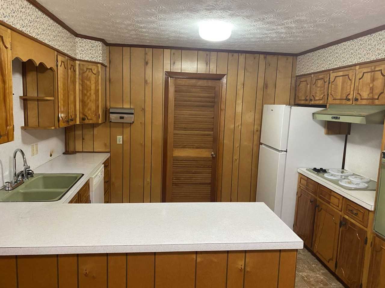 6016 Jumping Gully Rd - Photo 6 of 15