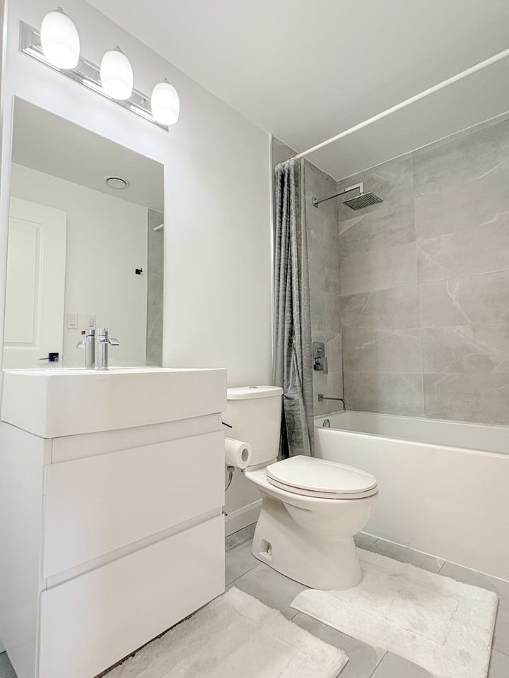 7 Erie Avenue #601 - Photo 6 of 9