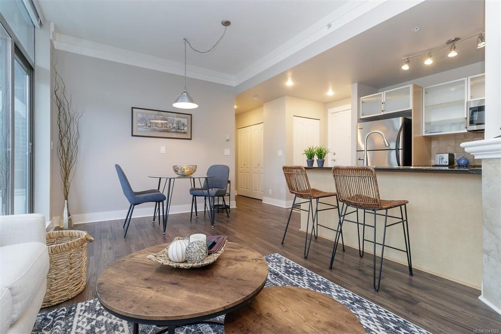 845 Yates Street #406 - Photo 6 of 19