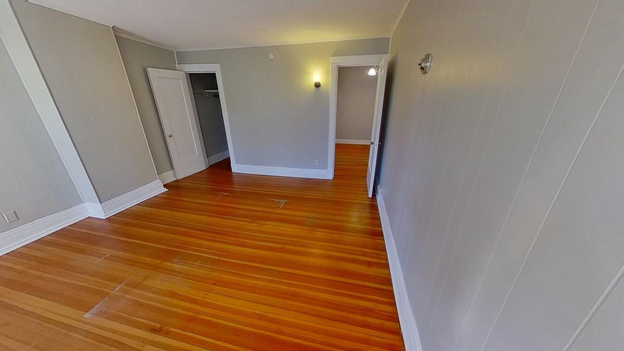 100 Ryckman Ave Apt 2f #2F - Photo 7 of 20