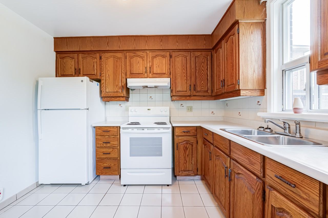 143 Connolly Street - Photo 7 of 19