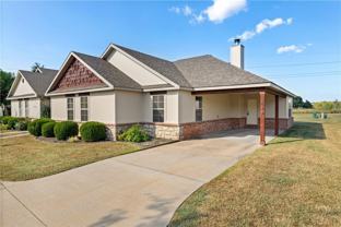 3544 E Crow Ln - Photo 1 of 1
