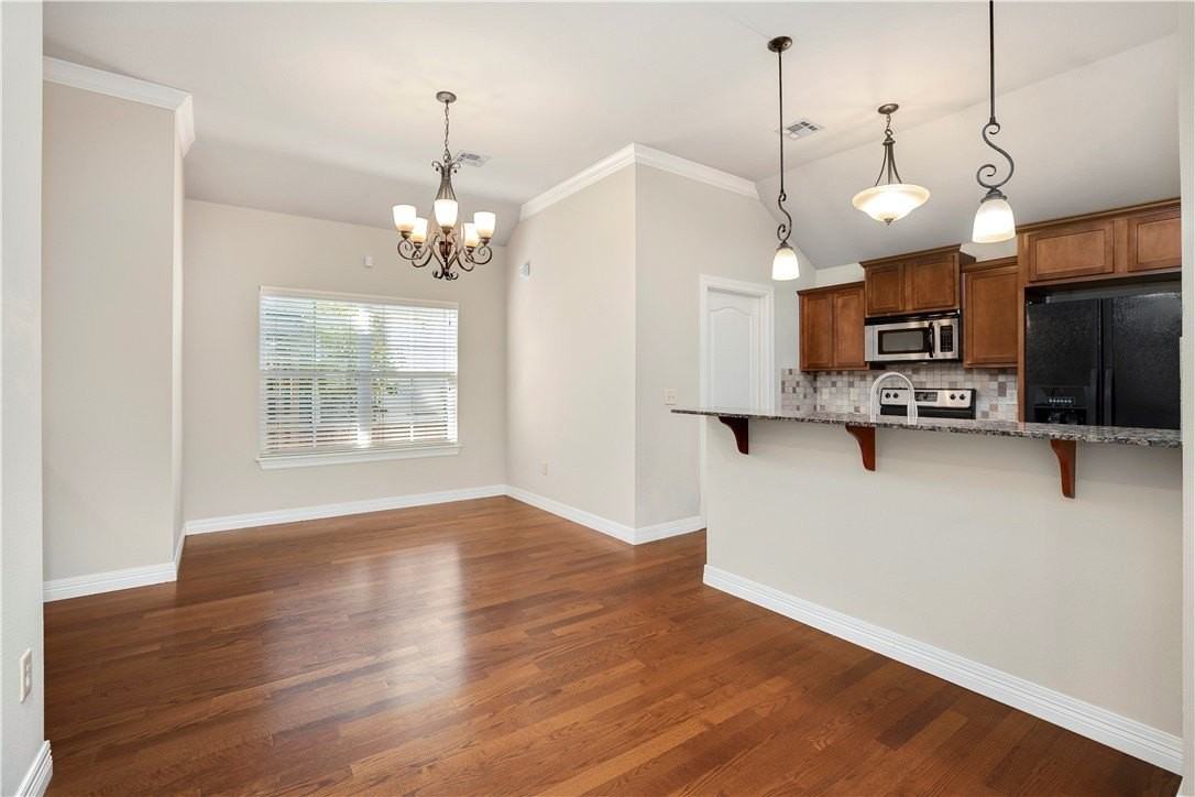 3544 E Crow Ln - Photo 5 of 21
