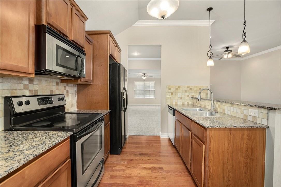 3544 E Crow Ln - Photo 7 of 21